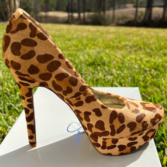 Jessica Simpson pony hair Wale heels - Picture 9 of 11